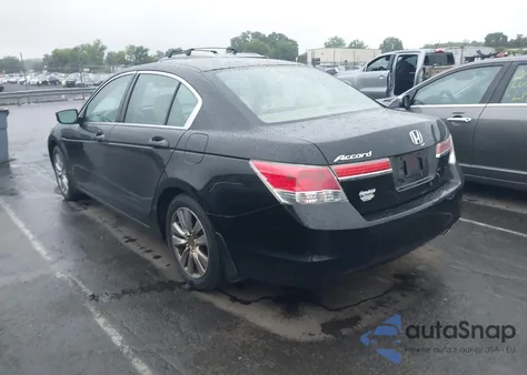 2012 Honda Accord 2.4 Ex from USA, damaged, VIN 1HGCP2F77CA027401